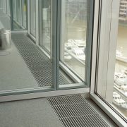 Подогреватель Mini Canal с решеткой SNA
